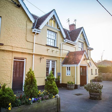 ホテル The Bell At Old Sodbury チッピング・ソドベリー エクステリア 写真