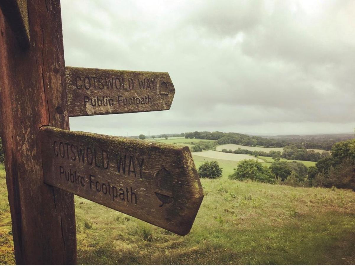ホテル The Bell At Old Sodbury チッピング・ソドベリー エクステリア 写真